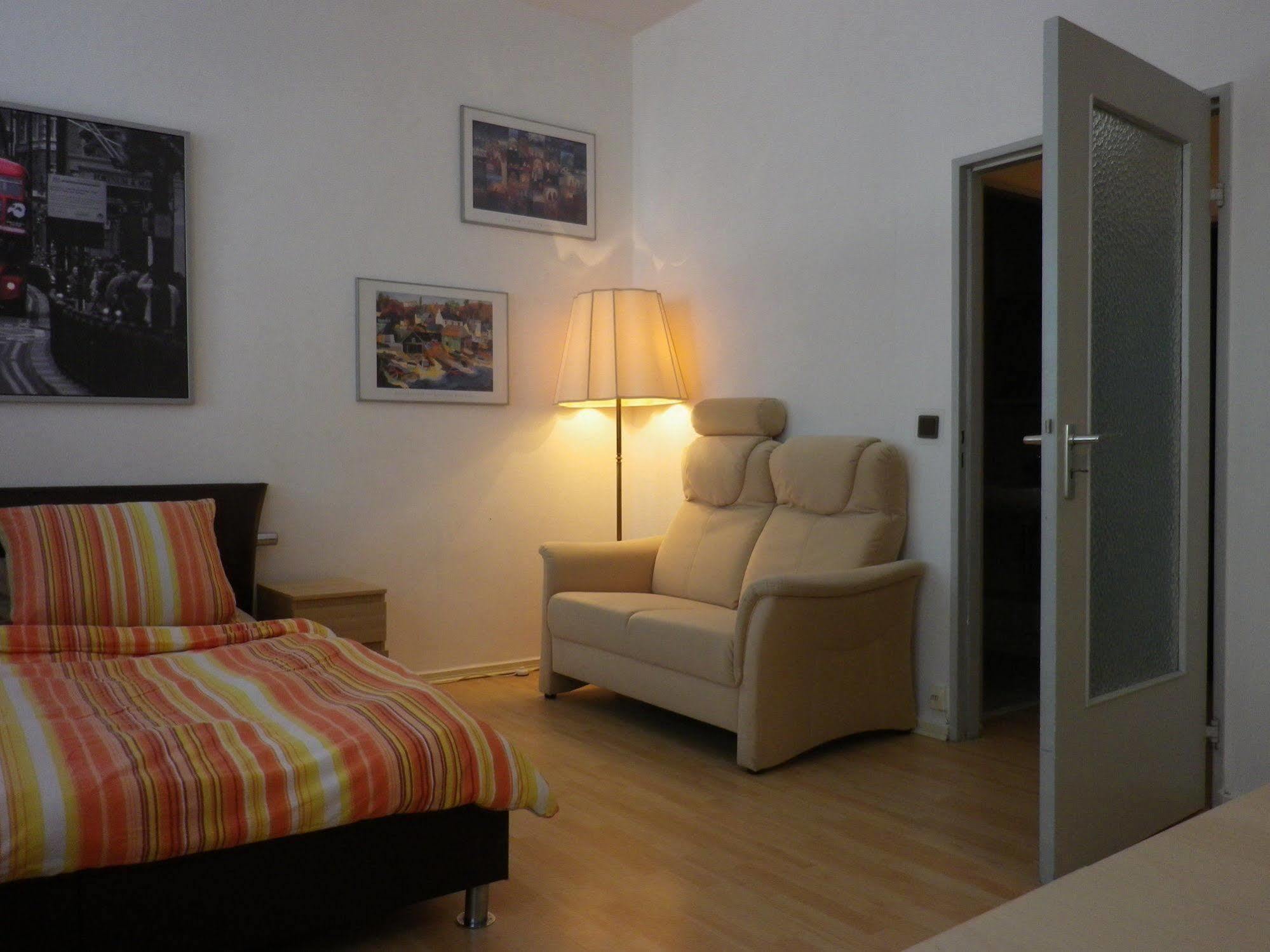 Berlin-stays * Berlino